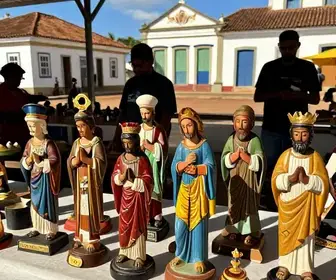 Descubra a Tradição da Arte Santeira em Teresina - PI